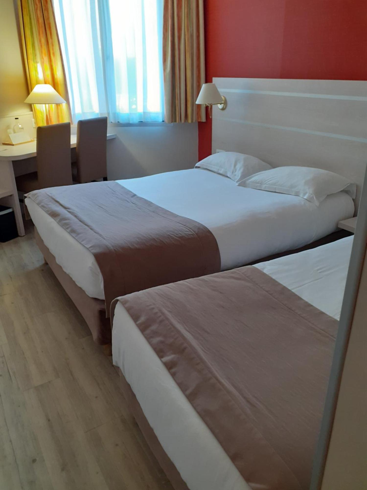 Hotel-Restaurant De L'Embarcadere Nantua Εξωτερικό φωτογραφία