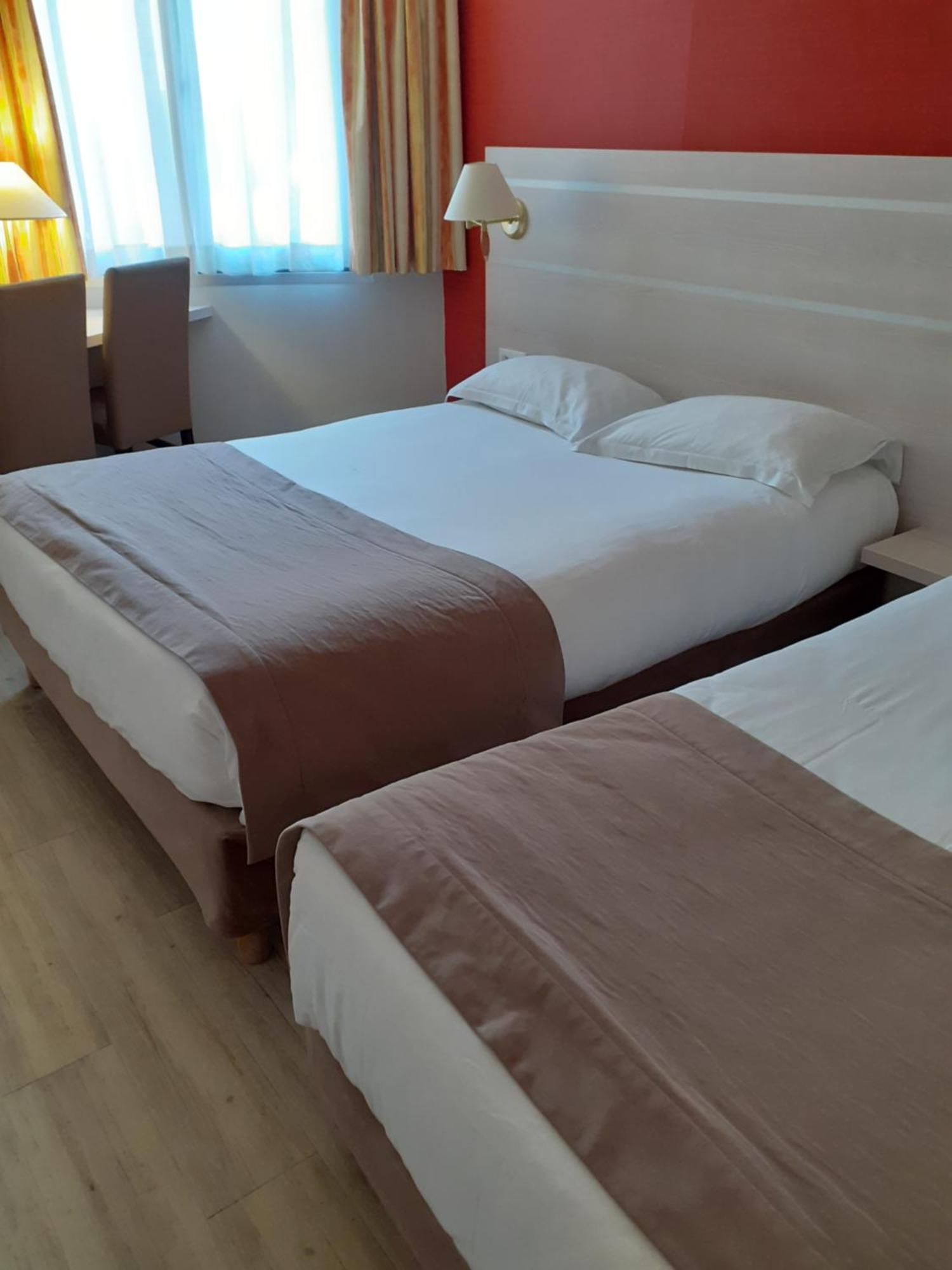 Hotel-Restaurant De L'Embarcadere Nantua Εξωτερικό φωτογραφία