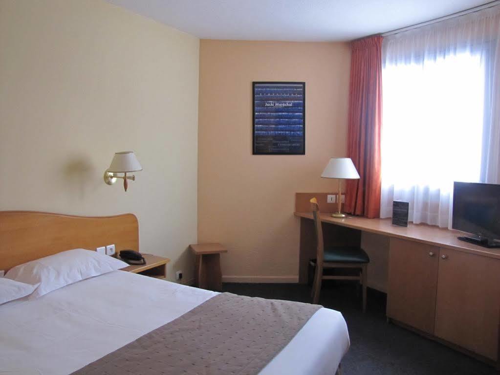 Hotel-Restaurant De L'Embarcadere Nantua Εξωτερικό φωτογραφία